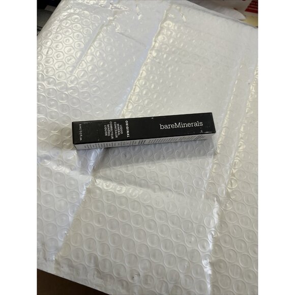 BareMinerals Original Liquid Mineral Concealer Light/Medium 2.5W (ivory) New - Picture 8 of 10